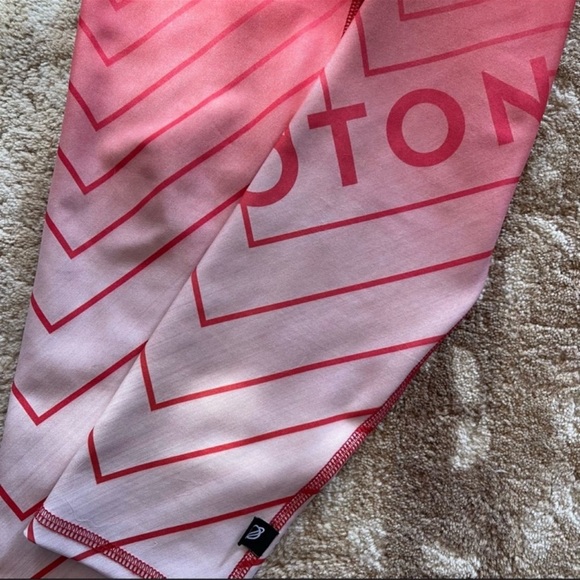 Terez x Peloton Lightning Legging Chevron Striped Red White Ombre Size Small - Picture 10 of 13